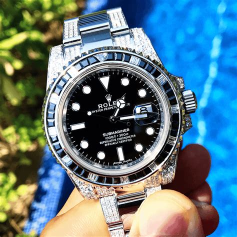 rolex submariner diamond bezel.